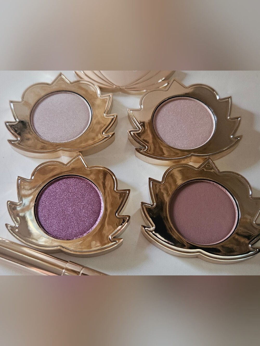 Blessed Beauty 5 Piece Magnetic Stackable Eye Shadow Set